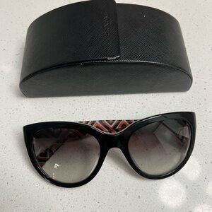 Prada Black Sunglasses with case
